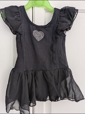 4/$20 Dance Diva Black Rhinestone Heart Leotard – Girls Size 4